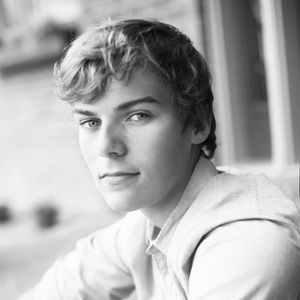 Meet your Posher, Aiden